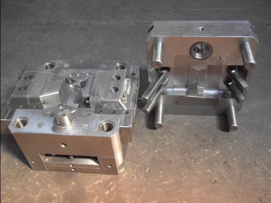 ADC-12 ADC-10 Pressure Die Casting Mould For Medical Device Automobile