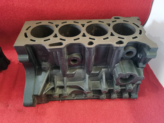 OEM 4 Cylinder Head Casting Gray Iron Automotive Components