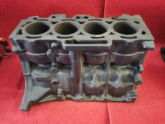 Gray Iron Four Cylinder Block Heat Treatment Lost Foam Casting